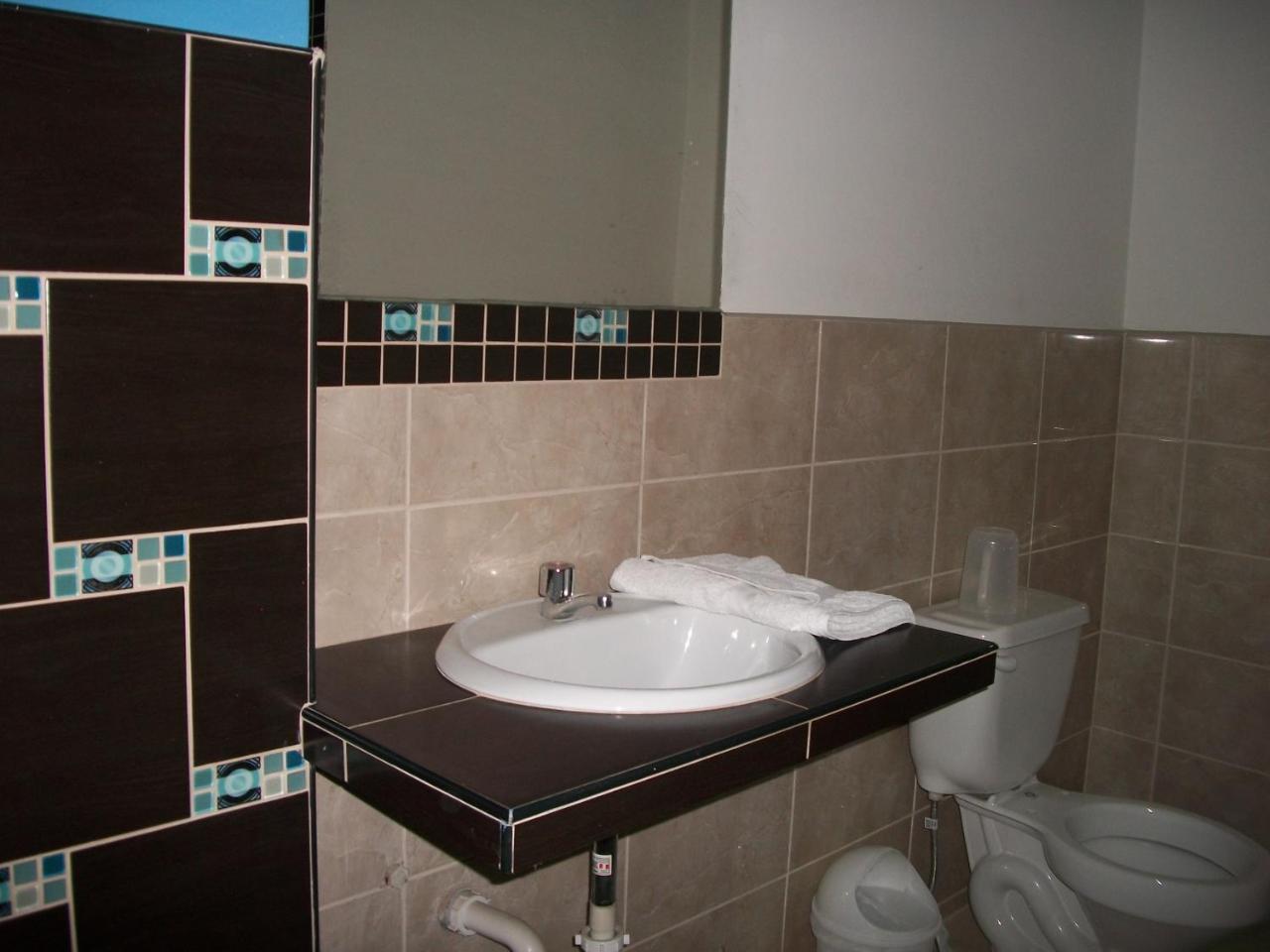 Suites El Parque Лима Екстериор снимка
